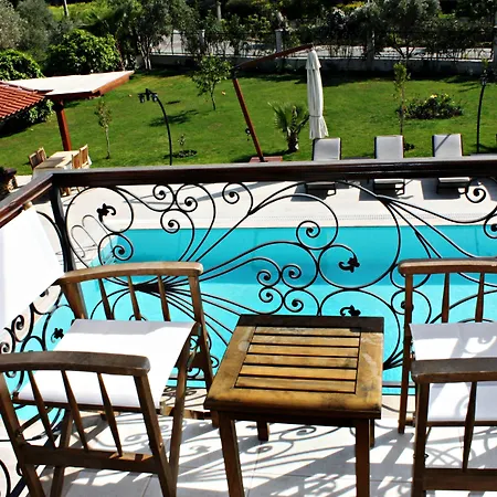 ホテル Gocek Arion 3*