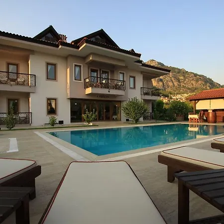 Gocek Arion מלון 3*